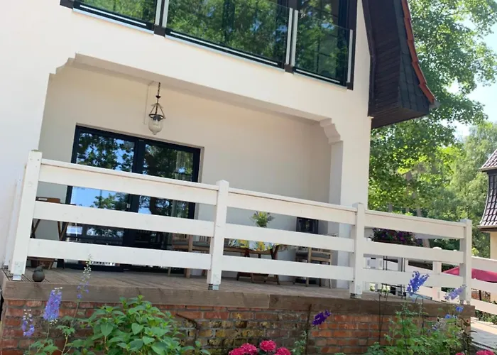 Strandvilla Waldhaus